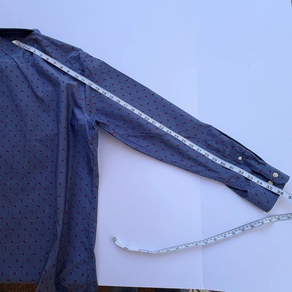 Men’s Banana Republic Long Sleeve Shirt Size XL 17-17 1/2 35-36​​